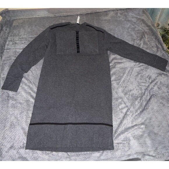 Lululemon On Repeat Dress Size 6 Dark Gray Black Removable Collar - Picture 13 of 16